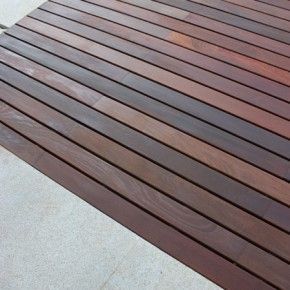 Ideas con madera exterior para jardines en terrazas y aticos